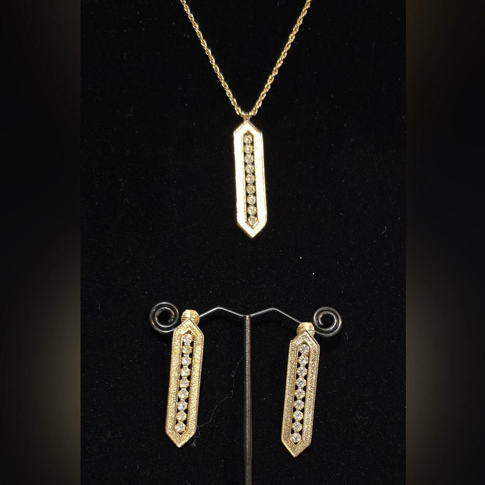 Vtg Park Lane Necklace Gold Tone Rhinestone Statement Necklace & earrings set
